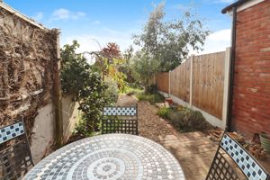 HURST GREEN- click for photo gallery